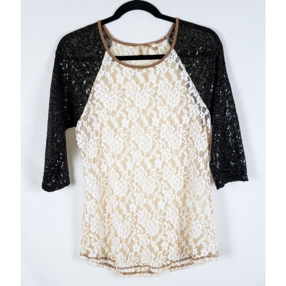 BKE Lace Baseball Tee 3/4 Sleeve M Sequins Colorblock Cream White Glam Grunge - Picture 1 of 7
